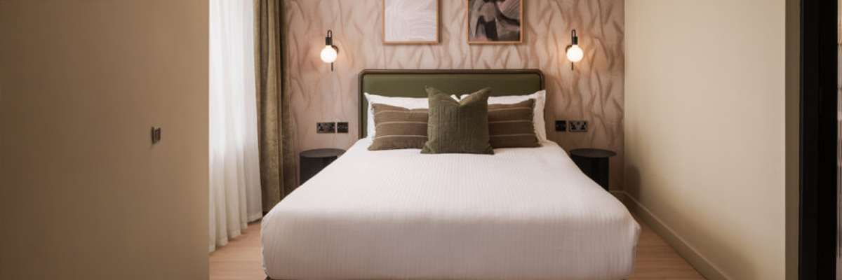 Central Park Hotel Bed